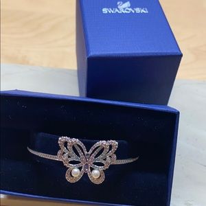 NWB/NWT Swarovski Escape Butterfly Bangle